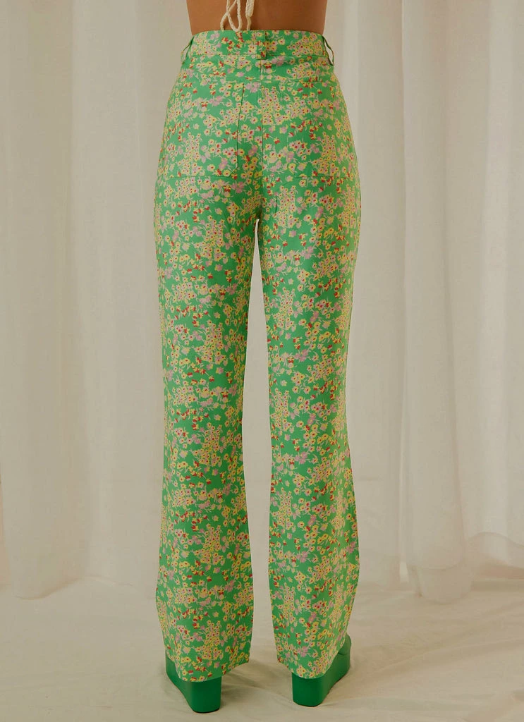 Rolla's Rolla's - Jade Floral Bootcut Pant - Apple - Image 5
