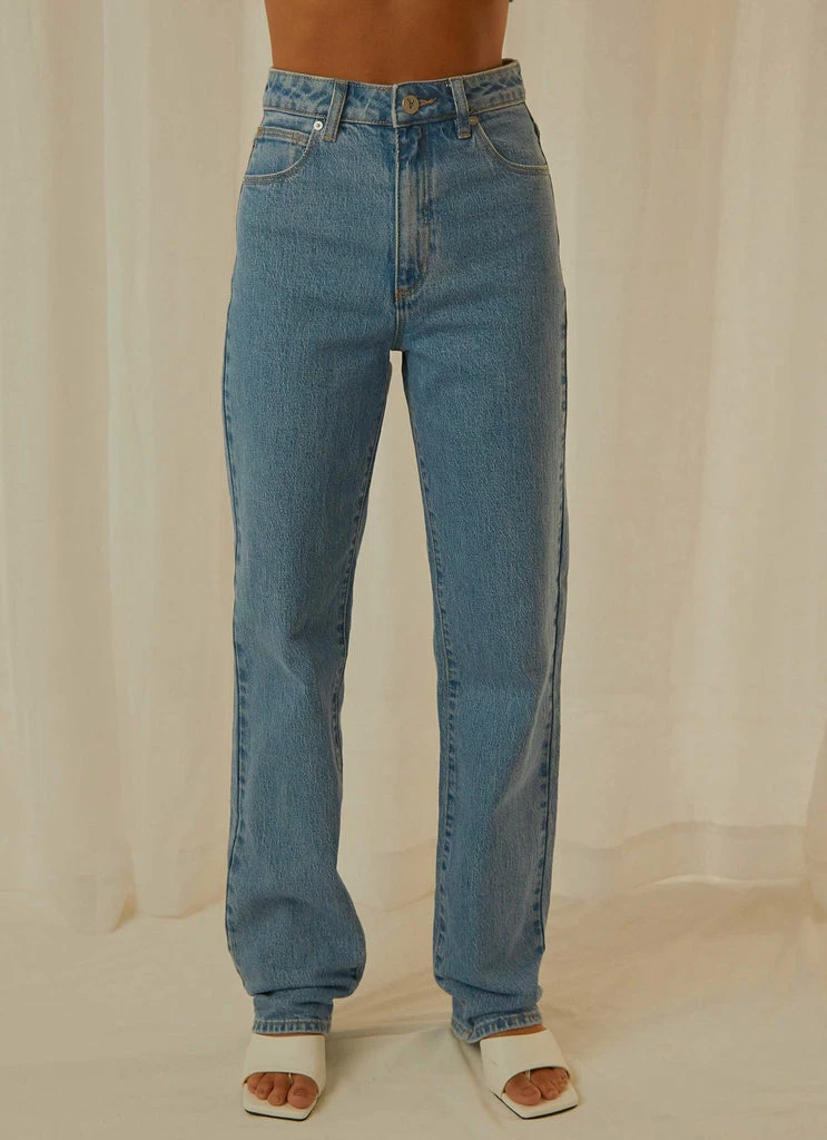 Abrand - A 94 High Straight Jean - Debbie