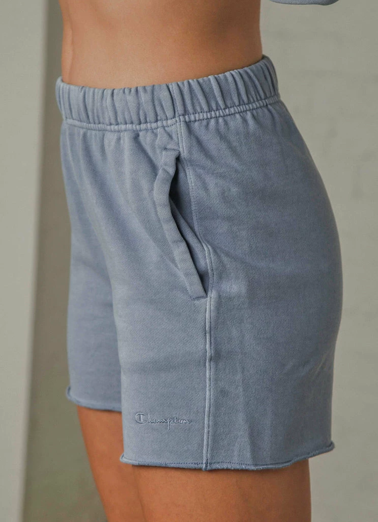 Champion - Vintage Dye Boyfriend Short - Wildflower Blue - Image 3