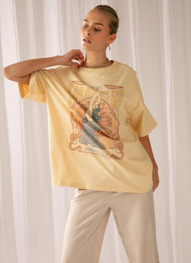 Wrangler - Shell Siren Tee - Sunlight