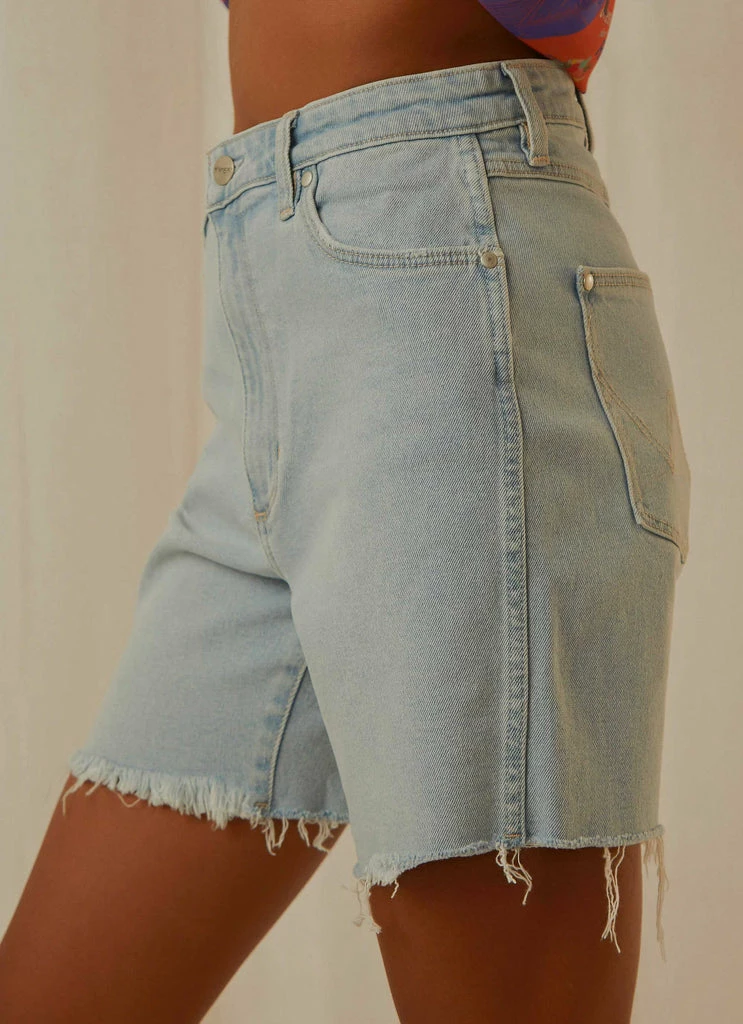 Wrangler - Tyler Wide Short - Castaway - Image 5