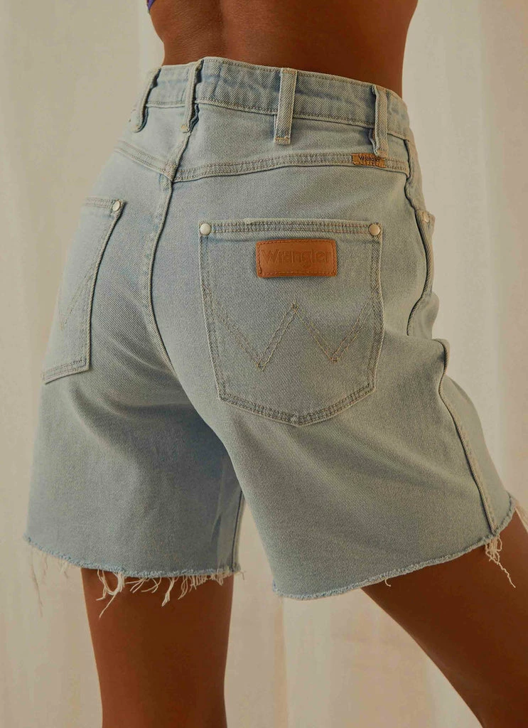 Wrangler - Tyler Wide Short - Castaway - Image 2