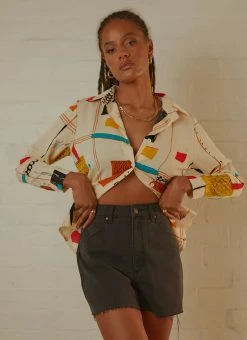 Wrangler - Hi Bells Short - Black Rock