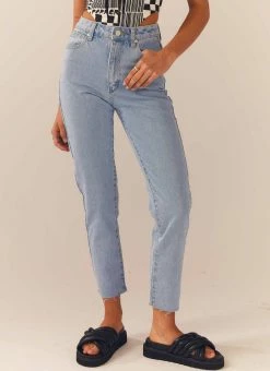 Abrand - A 94 High Slim Jeans - Walk Away