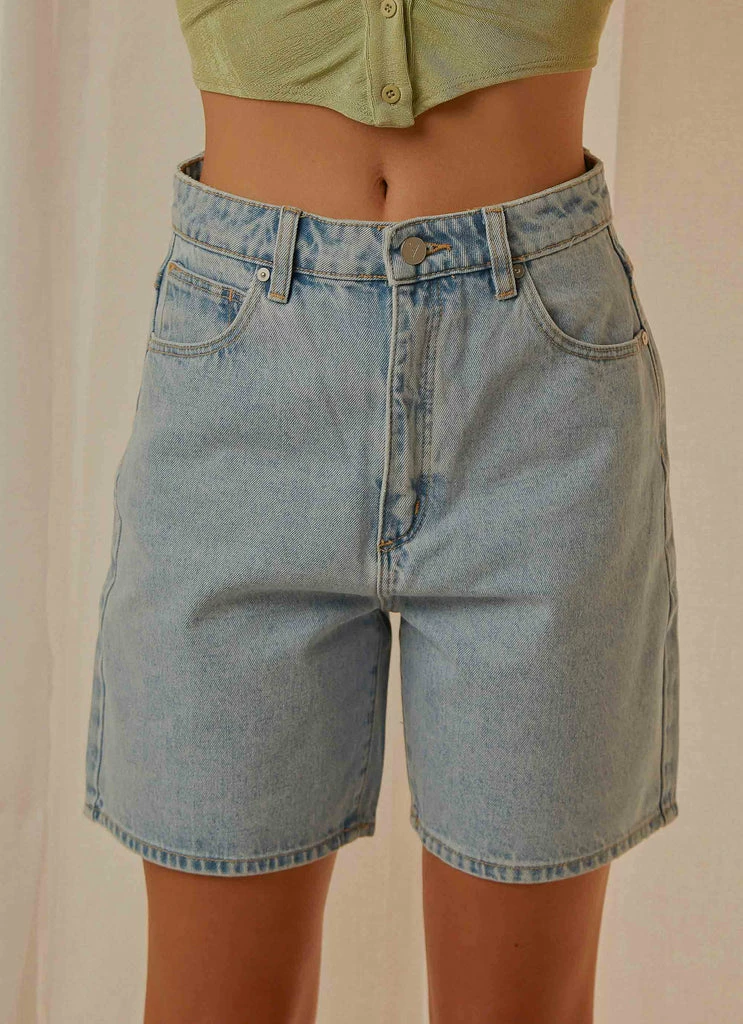 Abrand - A Carrie Short - Walk Away - Image 3