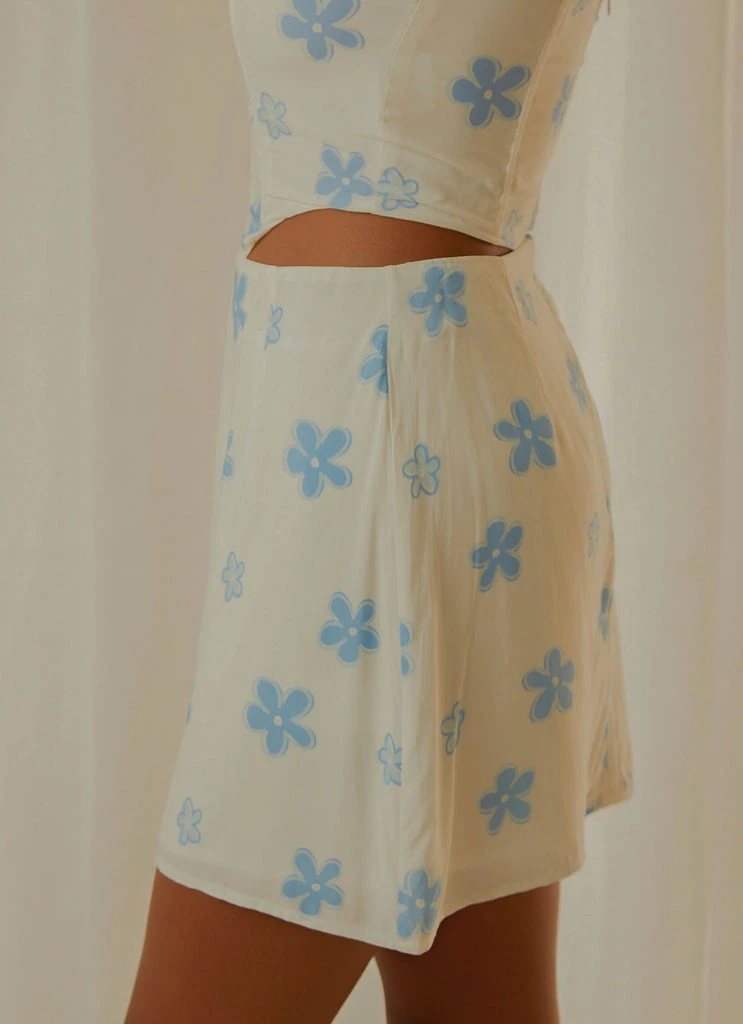 Peppermayo Exclusive - Springtime Picnics Mini Skirt - Blue Vista Floral - Image 3