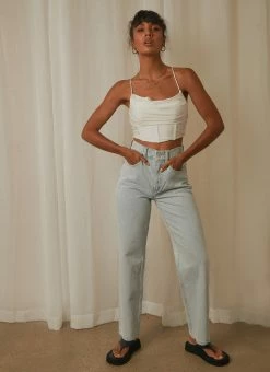 Lee - Beau Jean - Paramount